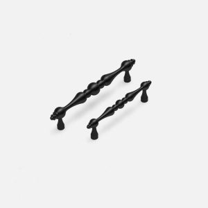 York - Matte Black Brass Grand Handle - Architectural Hardware - Matte Black Brass Grand Handle