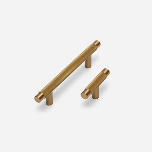 Filby - Knurled Brushed Brass Handle - Architectural Hardware - Knurled Brushed Brass Handle