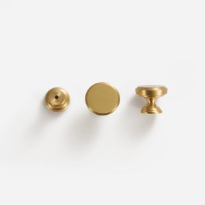 Arezzo - Brushed Brass Handle - Architectural Hardware - Brushed brass