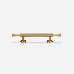 Arezzo - Brushed Brass Handle - Architectural Hardware - Brushed brass