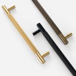 Matte Brass Diamond Knurled Door Pull - 300mm, Single-Sided
