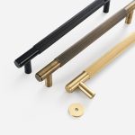 Matte Brass Diamond Knurled Door Pull - 300mm, Single-Sided