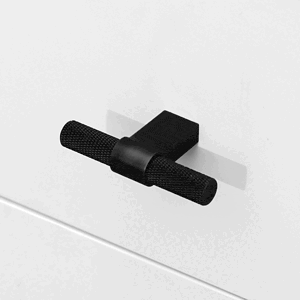 Oslo - Matte Black Brass Knurled Pull - Architectural Hardware - Matte Black