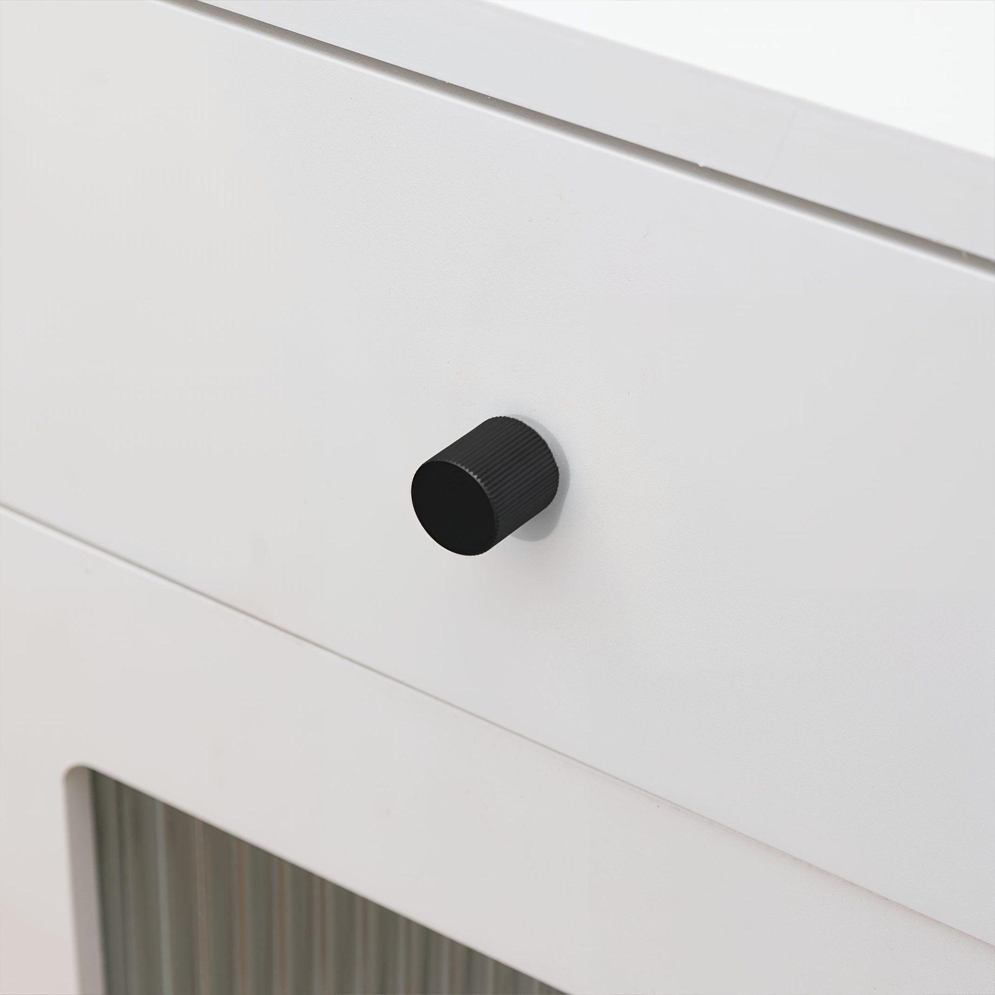 Midas - Matte Black Brass Linear Knurled Handle - Architectural Hardware - Matte Black Brass